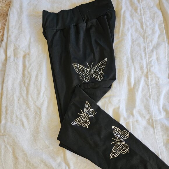 Leggings with butterfly rhinestones! - Picture 2 of 7